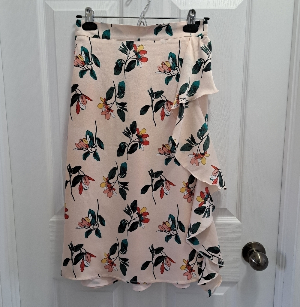 Ted Baker Floral Skirt Pink Women's Size XS Ruffle Lined Feminine Pretty NWT
